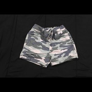 Girls’ Camo Denim Shorts